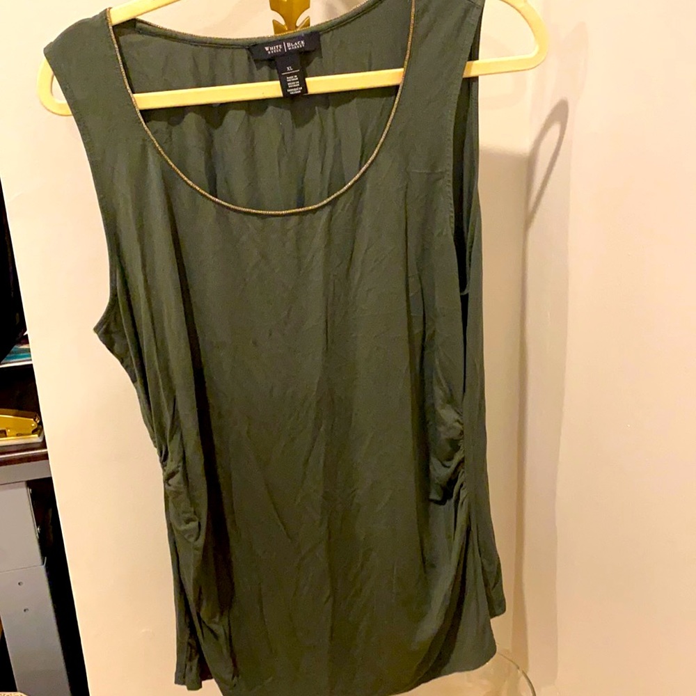 White House black market green tank